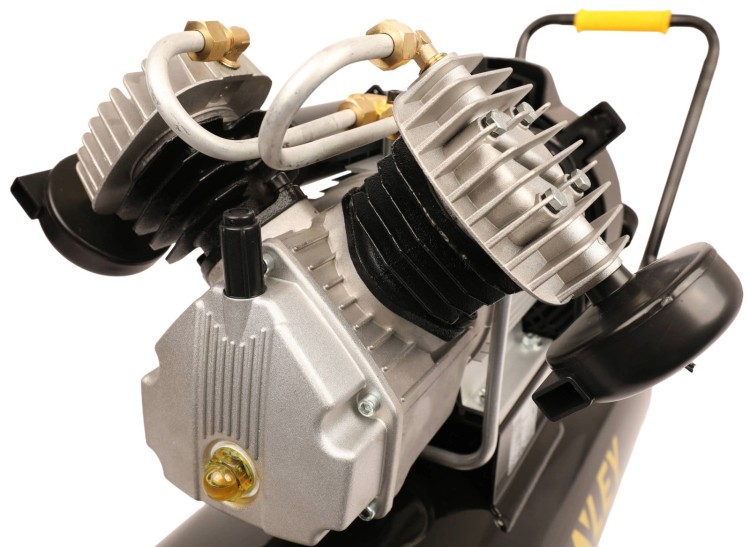 Zestaw do tynkowania, szpachlowania, natryskowego nakładania tynków